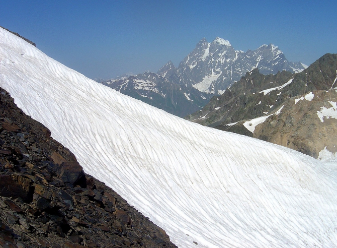 Многоликая Ушба. Фотоальбом (Горный туризм)