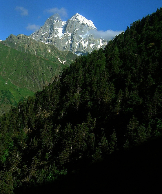 Многоликая Ушба. Фотоальбом (Горный туризм)