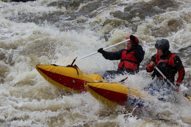 Покатались на пороге Ревун (Вода, каяк, катамаран)