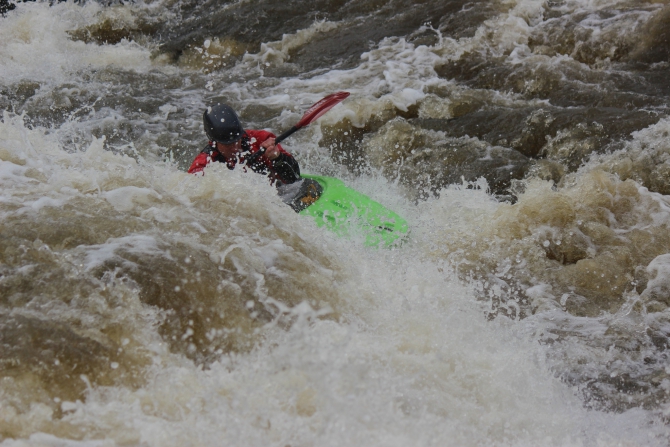 Покатались на пороге Ревун (Вода, каяк, катамаран)