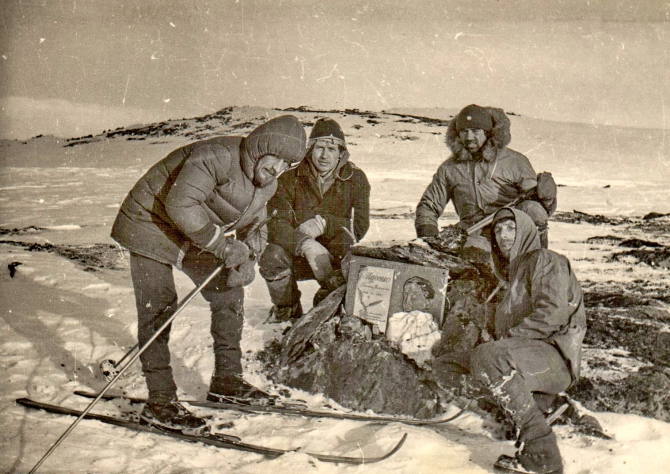 УШЁЛ ИЗ ЖИЗНИ ЕВГЕНИЙ ЗАВЬЯЛОВ. (Горный туризм)
