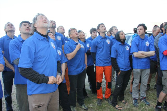 Севастопольские спасатели получили подарок (Альпинизм)