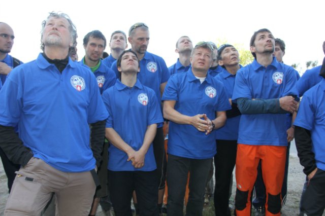 Севастопольские спасатели получили подарок (Альпинизм)