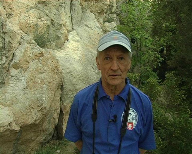 Севастопольские спасатели получили подарок (Альпинизм)