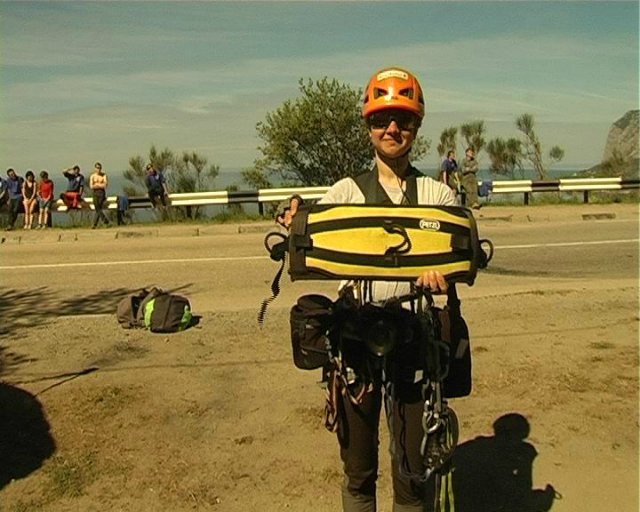 Севастопольские спасатели получили подарок (Альпинизм)