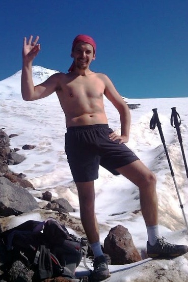 Блиц-интервью с участниками Elbrus Mountain Race 2014 (Скайраннинг)