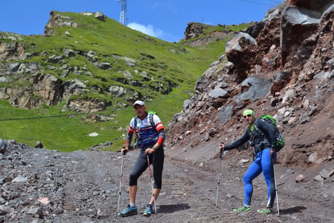 Блиц-интервью с участниками Elbrus Mountain Race 2014 (Скайраннинг)