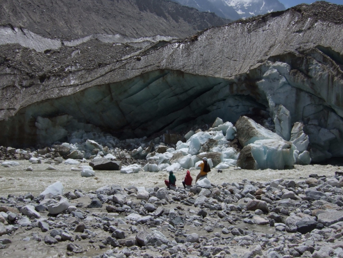 Чегем - Безенги (Горный туризм, Тютюргу, столбовой, Джорашты, дети, маи)