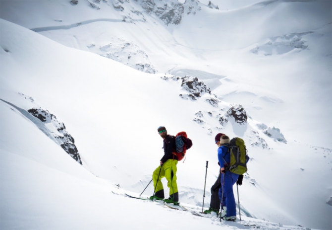 Экзамен на лыжного гида со сноубордом (Горные лыжи/Сноуборд, gore-tex, petzl, red fox, rmga, фар, школа горных гидов)