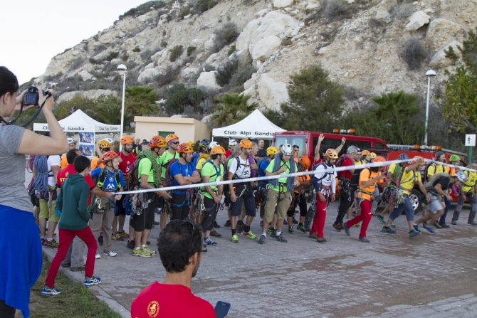 12 h. escalada Peñon de Ifach: Каячев и Дмитриевская стали лучшими в миксте и третьими в абсолюте (Альпинизм, скальный марафон, скальный класс, александр каячев, татьяна дмитриевская, rally 12 h. climbing, фаис москвы, альпиндустрия, salomon, нпф баск, венто)
