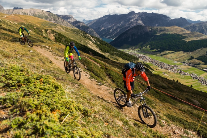 Звезда велотриала Дэнни Макаскилл и Drop and Roll Tour открыли сезон маунтинбайка в Ливиньо