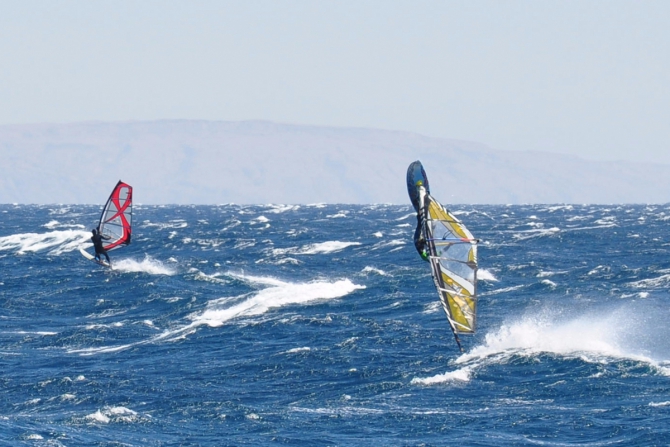 Здесь и сейчас (Вода, поэзия, виндсерфинг, дахаб, южный синай, египет)