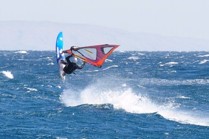 Здесь и сейчас (Вода, поэзия, виндсерфинг, дахаб, южный синай, египет)