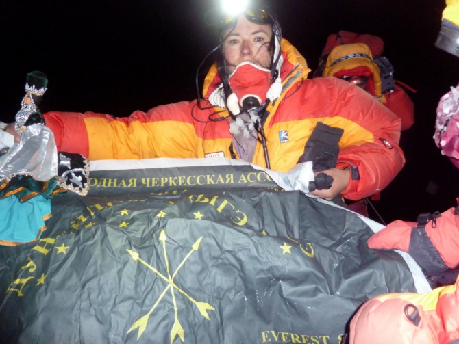 Карина МЕЗОВА: Ни единого шанса не подняться… (Альпинизм, эверест)