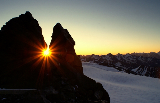 Приют EG5300, начало (Альпинизм, кавказ, лагерь, вершина, горы, альпинизм)