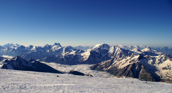 Приют EG5300, начало (Альпинизм, кавказ, лагерь, вершина, горы, альпинизм)