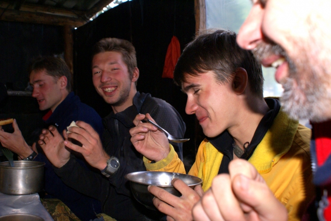 Приют EG5300, начало (Альпинизм, кавказ, лагерь, вершина, горы, альпинизм)