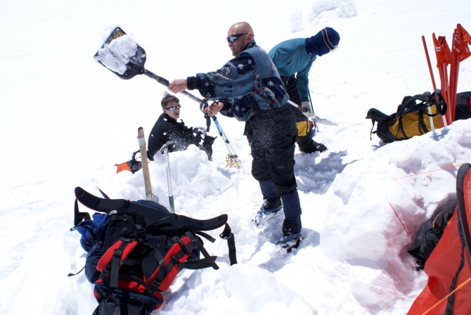 Приют EG5300, начало (Альпинизм, кавказ, лагерь, вершина, горы, альпинизм)