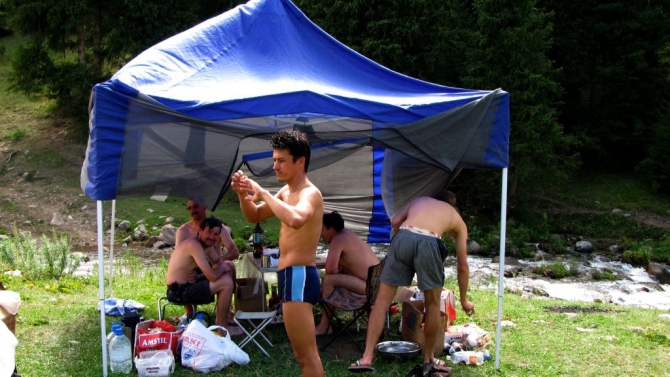 2000 км по горам Кыргызстана. Часть 3. (Бэккантри/Фрирайд, параплан, фото)