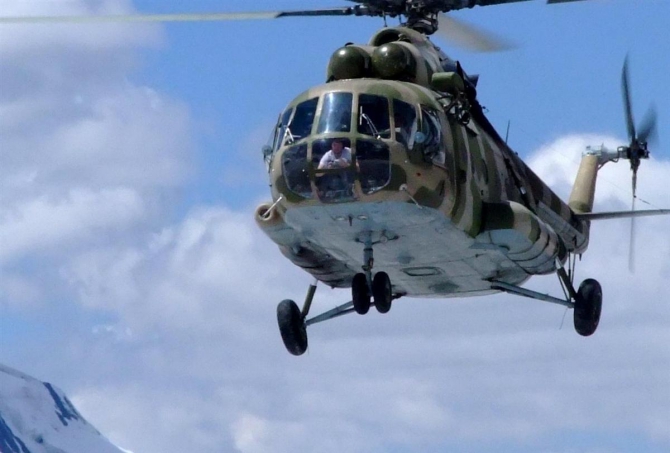 Жизнь на Хане. Энциклопедия в картинках. Вертолёты. (Альпинизм, киноэкспедиция, хан тенгри)