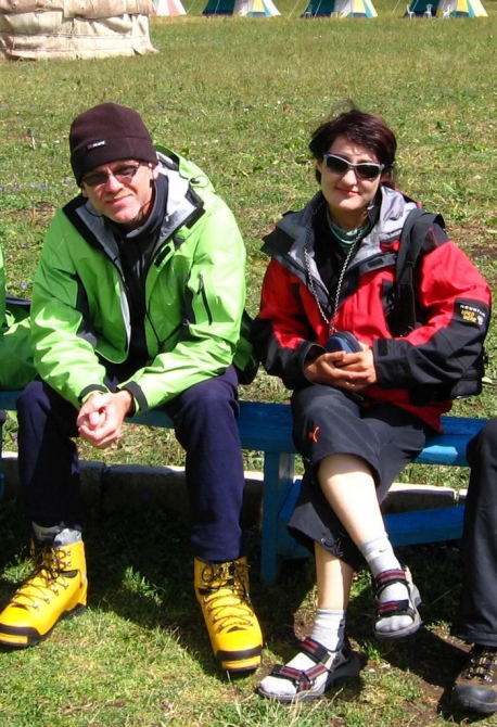 Жизнь на Хане. Энциклопедия в картинках. Девушки. (Альпинизм, киноэкспедиция, северный иныльчек, тянь-шань, хан тенгри)