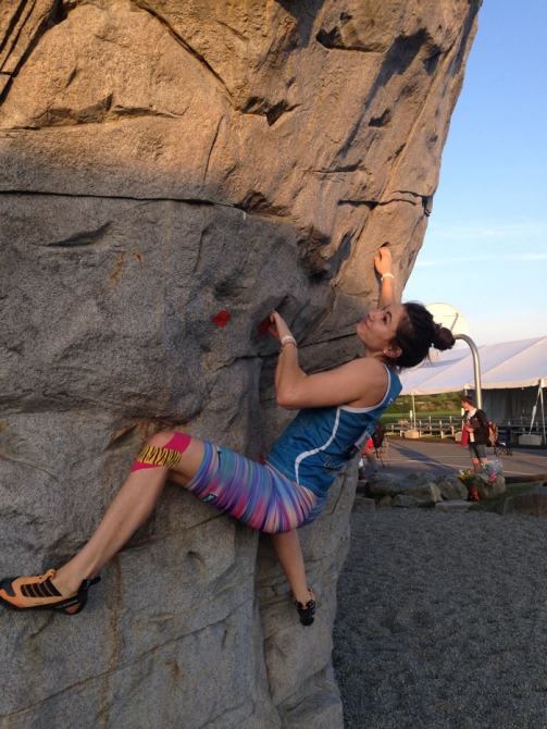 Анна Цыганова: К ЭТАПАМ КУБКА МИРА В КИТАЕ ГОТОВЛЮСЬ ЗА КОМПЬЮТЕРОМ (Скалолазание, красноярский край, скалолазание, кубок мира, скорость, Сентрал Саанич, ванкувер, канада, шамони, арко)