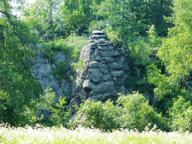 Скалы, в. Шигир (712,7 м.), Куватал. (Скалолазание)