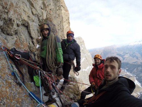 Время лезть и время летать. (Альпинизм)