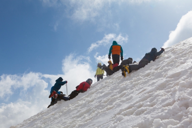АльпИндустрия на Эльбрусе или сотрудника в горы тяни ;-, Горный туризм, восхождение, приключение)