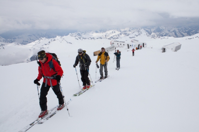 АльпИндустрия на Эльбрусе или сотрудника в горы тяни ;-, Горный туризм, восхождение, приключение)