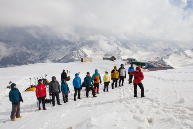 АльпИндустрия на Эльбрусе или сотрудника в горы тяни ;-, Горный туризм, восхождение, приключение)