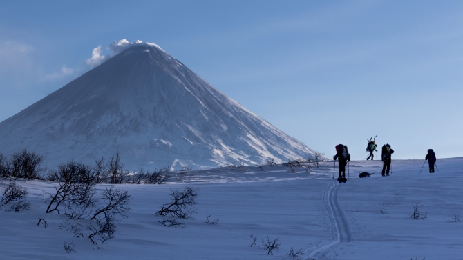 Через Камчатку на лыжах. Фотоальбом. (Туризм, камчатка, лыжный туризм, ключевская сопка, Кроноцкое озеро, Налычево, вулканы)