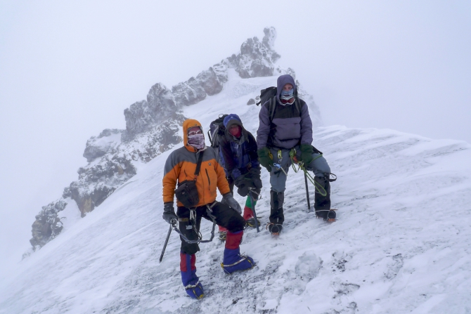 Через Камчатку на лыжах. Фотоальбом. (Туризм, камчатка, лыжный туризм, ключевская сопка, Кроноцкое озеро, Налычево, вулканы)