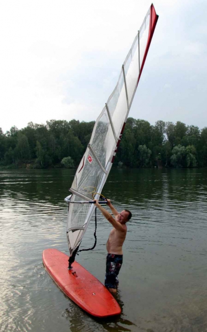 Бесплатный тест легендарной доски для виндсерфинга на которой начинало старшее поколение! Back in the USSR! (Вода)