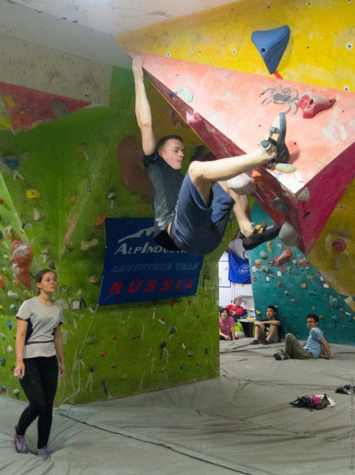 Весенний зачёт МЭИ. Сезон 2015. Впечатления (Альпинизм, каис мэи, фаис москвы, Лосиный остров, скалодром RockZona, сосулька маи, альпиндустрия, спорт-марафон, petzl, la sportiva, Трасса)