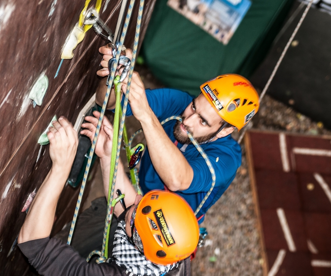 Весенний зачёт МЭИ. Сезон 2015. Впечатления (Альпинизм, каис мэи, фаис москвы, Лосиный остров, скалодром RockZona, сосулька маи, альпиндустрия, спорт-марафон, petzl, la sportiva, Трасса)