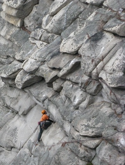 Мысли о вечном. И девчонки. (Альпинизм, крутота, фасо, альпинизм, скальный класс)