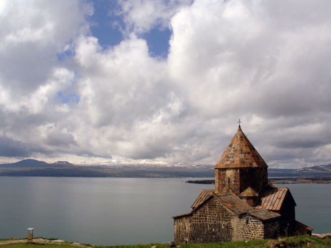 Колесим по Армении (Вело, армения, путешествия, велосипед, горы, risk.ru, araratour, велопутешествия, гарни, севан, симфония камней)