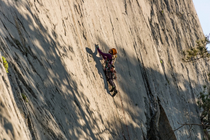 "Год женского альпинизма". Марина Попова и Олеся Бабушкина о соревнованиях и не только! (крым, женский альпинизм, девочки, технический класс, морчека)