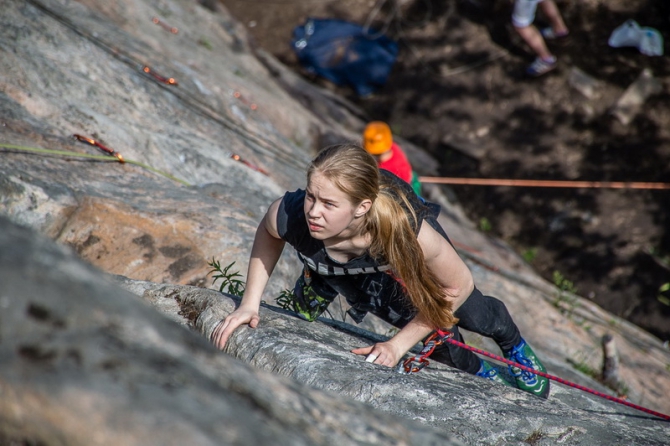 Фестиваль скалолазания на естественном рельефе Red Fox Karelian Rocks 2015 завершился! (Скалолазание, скальный парк)