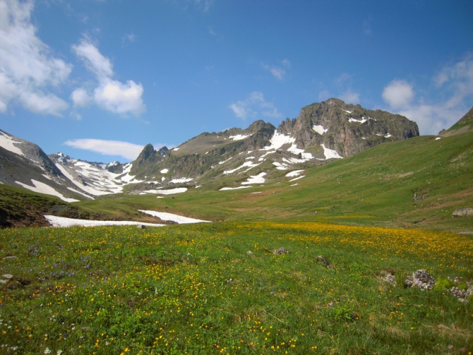 Архыз. Июнь 2015 в фотографиях. (Горный туризм)