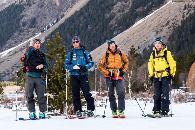 Первые выпускники Национальной школы горных гидов (Альпинизм, школа горных гидов, фар, red fox, petzl, 7 вершин, zimberlan, gore-tex, альпиндустрия)