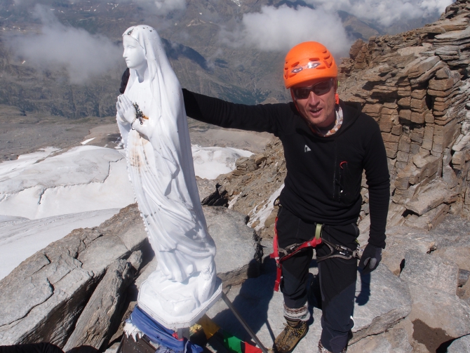 Валь Мазино-Гранд Парадизо. Несколько несложных маршрутов. (Альпинизм, Италия. Валь Мазино. Гранд парадизо.)