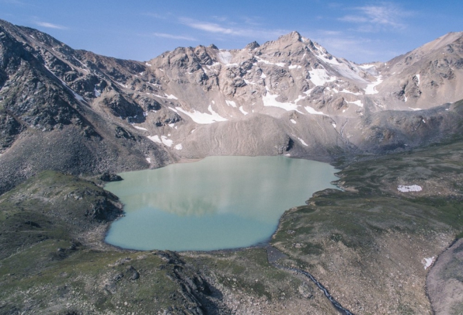 Марафон в горах Elbrus World Race: забег для самых выносливых. Часть 4 (Скайраннинг, adidas, скайраннинг, горный бег, elbrus mountain race, эльбрус, горы, соревнования)