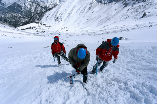 Отчет об использовании снаряжения, полученного по итогам гранта "Vento - Точка опоры" (Альпинизм, венто, фар, ска восток)