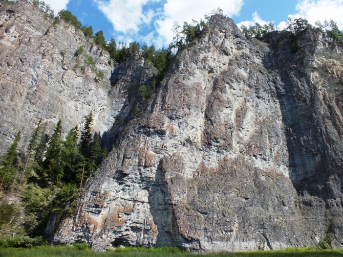 Скалы, Мамбет, Толпарово (Скалолазание)