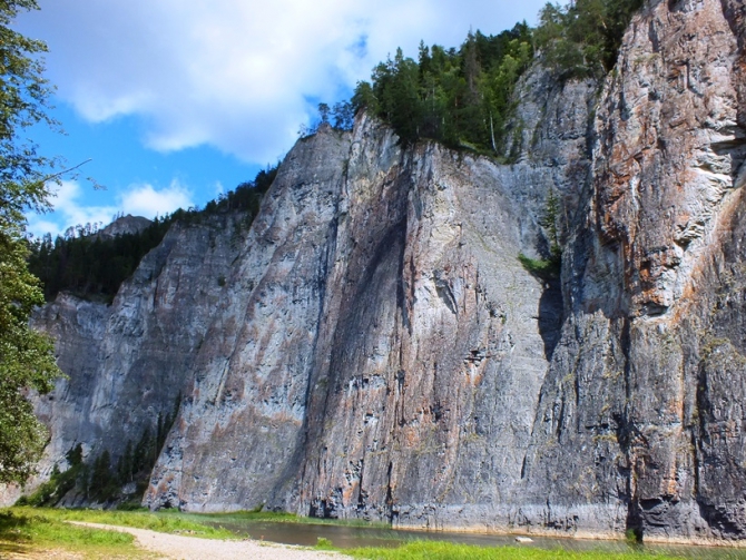 Скалы, Мамбет, Толпарово (Скалолазание)