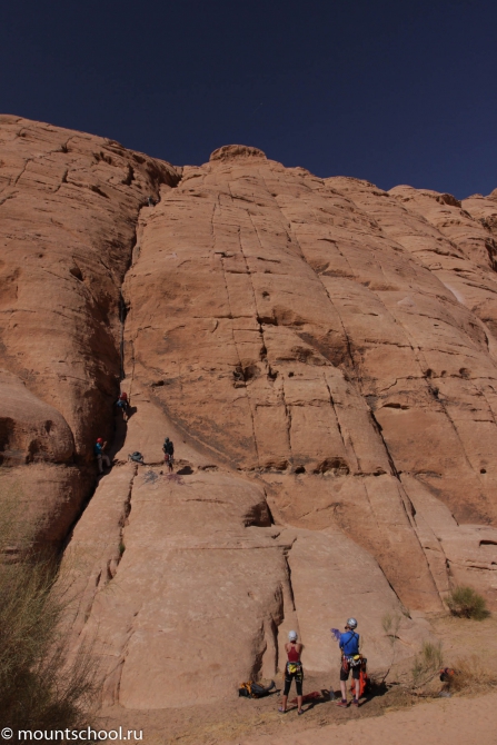 Иордания - 2014. Часть 1. (Альпинизм, вади рам, веденин, mountschool.ru, путешествия)