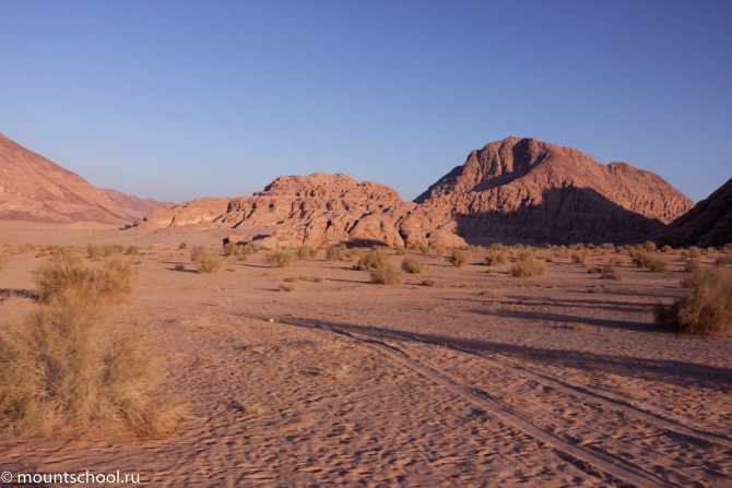 Иордания - 2014. Часть 1. (Альпинизм, вади рам, веденин, mountschool.ru, путешествия)