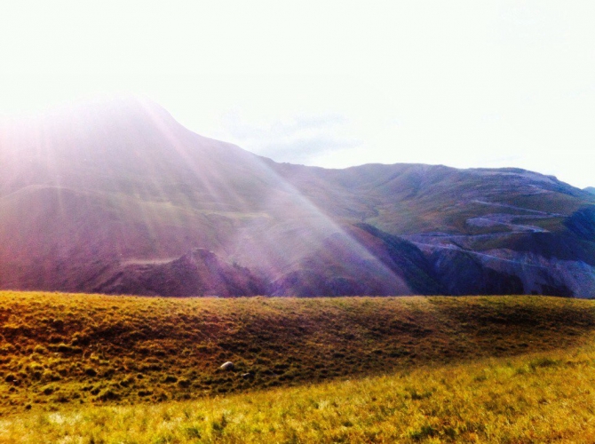 Шаукам (Горный туризм, виктор чайка, эльбрус, приэльбрусье, эльбрус с севера, северное приэльбрусье, менгир, менгиры, развалины, руины)